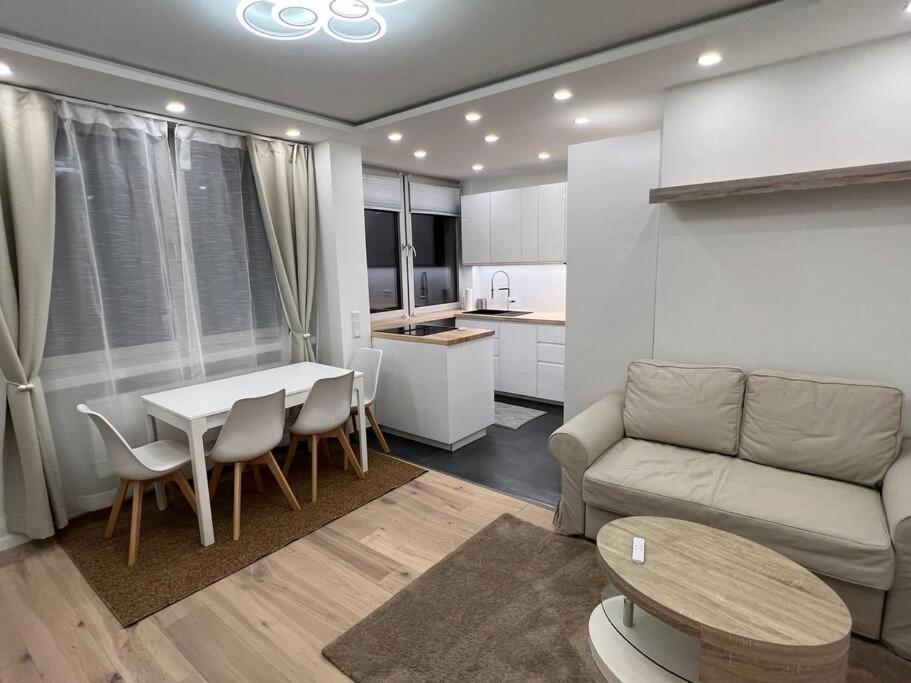 Lovely Flat Relax Near City Center Νυρεμβέργη Εξωτερικό φωτογραφία